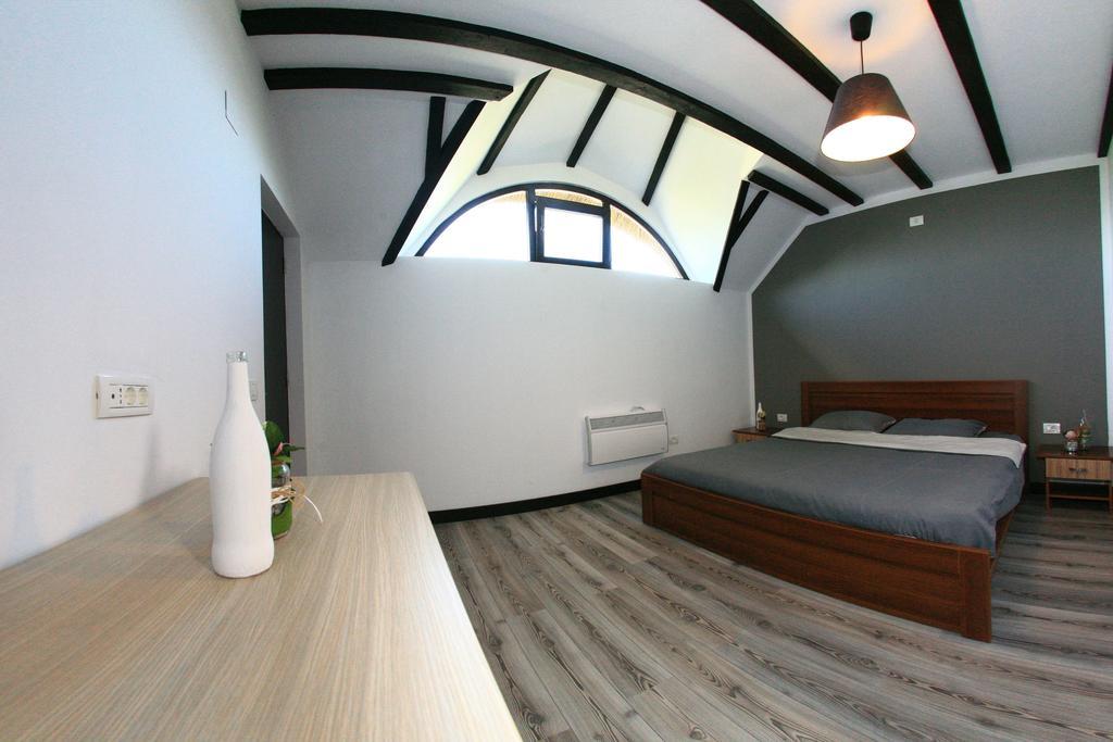 Hotel Casa Patru Anotimpuri Dunavăţu de Jos Zimmer foto